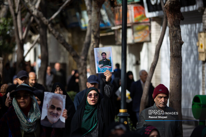 راهپیمایی یوم‌الله ۲۲ بهمن در اصفهان