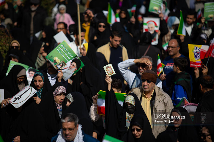 راهپیمایی یوم‌الله ۲۲ بهمن در اصفهان