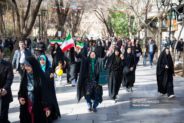 راهپیمایی یوم‌الله ۲۲ بهمن در اصفهان