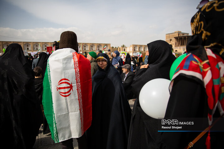 راهپیمایی یوم‌الله ۲۲ بهمن در اصفهان