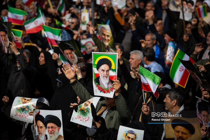 راهپیمایی یوم‌الله ۲۲ بهمن در اصفهان