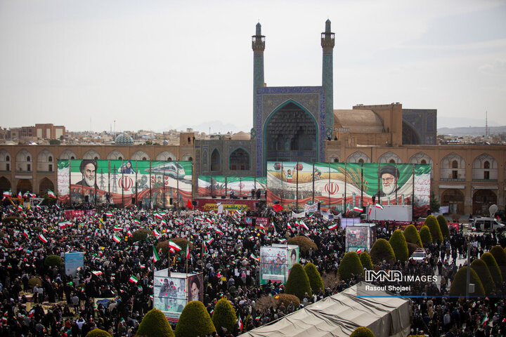 راهپیمایی یوم‌الله ۲۲ بهمن در اصفهان