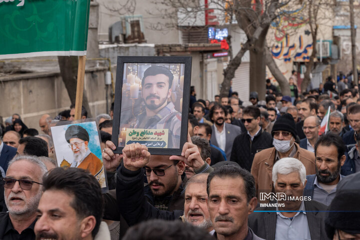 راهپیمایی یوم‌الله ۲۲ بهمن در خرم آباد