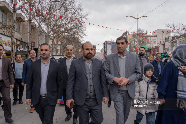 راهپیمایی یوم‌الله ۲۲ بهمن در خرم آباد