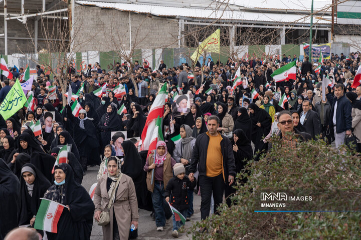 راهپیمایی یوم‌الله ۲۲ بهمن در خرم آباد