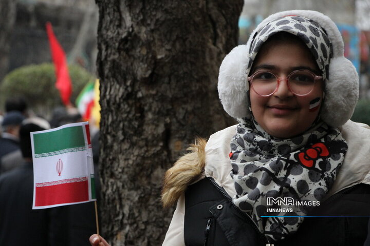 راهپیمایی یوم الله 22 بهمن در آمل