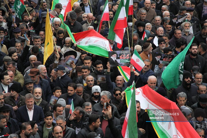 راهپیمایی یوم الله 22 بهمن در آمل