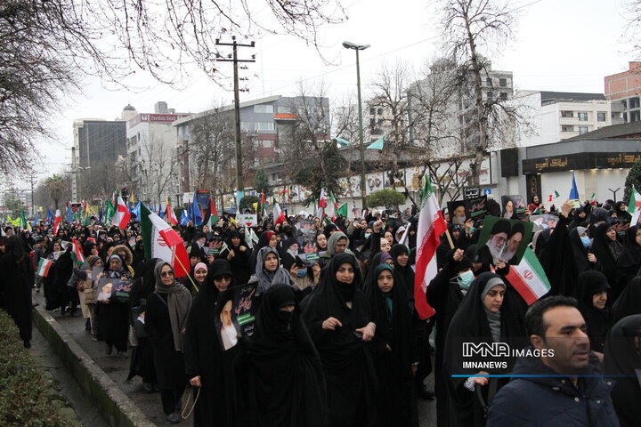 راهپیمایی یوم الله 22 بهمن در آمل