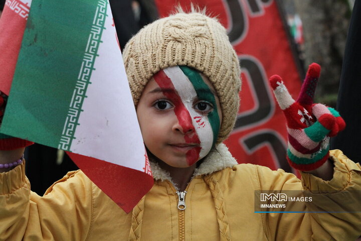 راهپیمایی یوم الله 22 بهمن در آمل