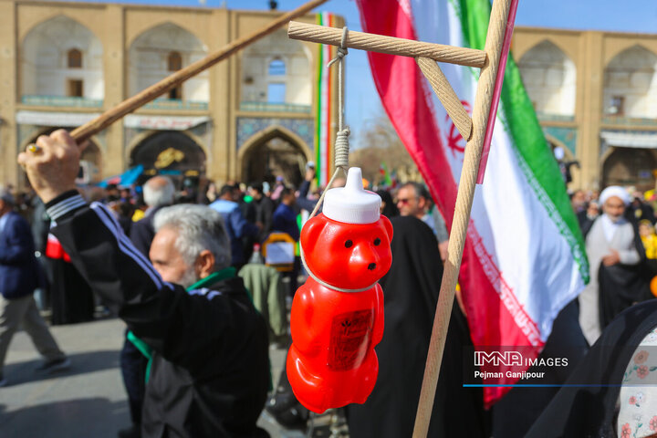 راهپیمایی یوم‌الله ۲۲ بهمن در اصفهان - 2