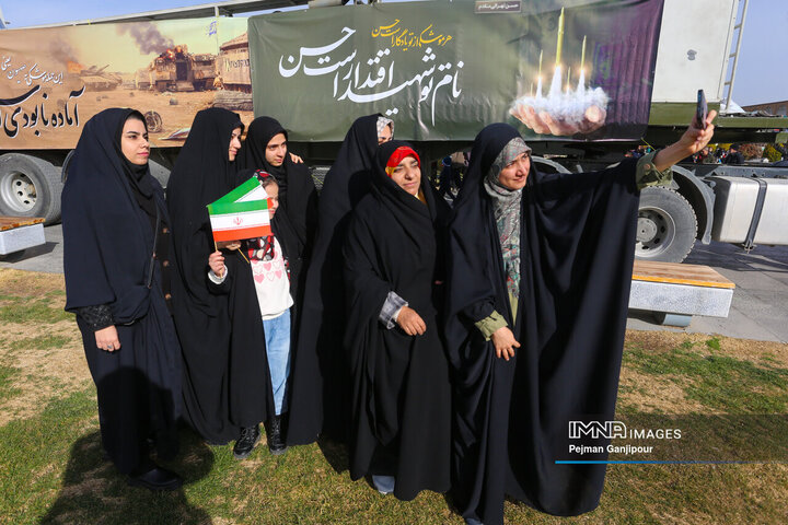 راهپیمایی یوم‌الله ۲۲ بهمن در اصفهان - 2