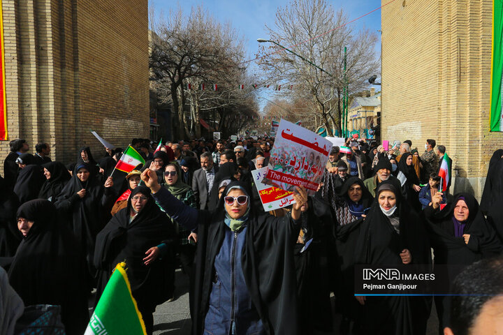 راهپیمایی یوم‌الله ۲۲ بهمن در اصفهان - 2