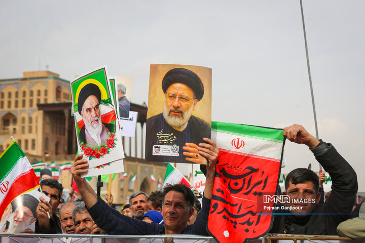 راهپیمایی یوم‌الله ۲۲ بهمن در اصفهان - 2