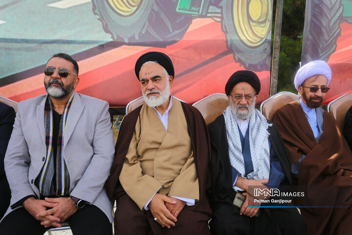 راهپیمایی یوم‌الله ۲۲ بهمن در اصفهان - 2