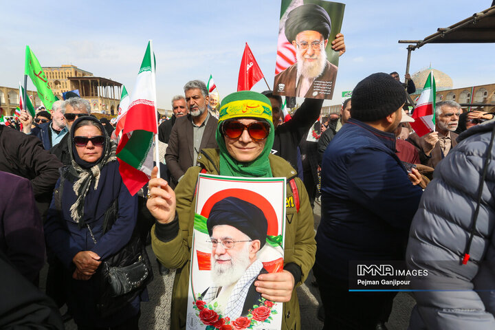 راهپیمایی یوم‌الله ۲۲ بهمن در اصفهان - 2