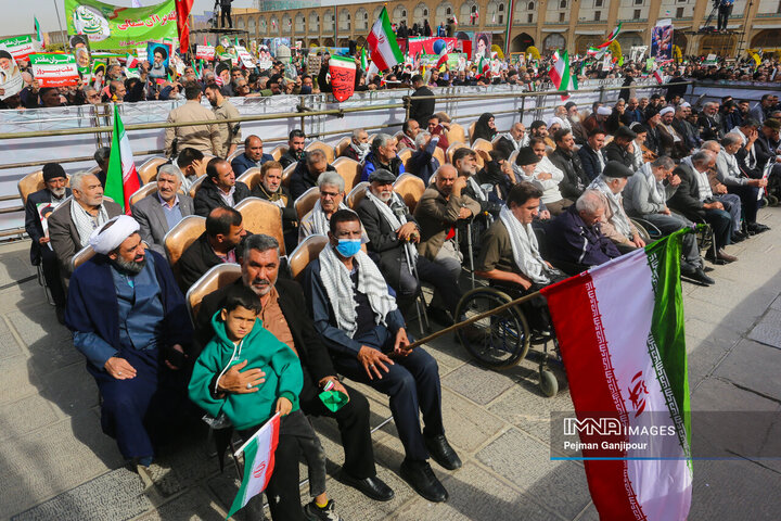 راهپیمایی یوم‌الله ۲۲ بهمن در اصفهان - 2