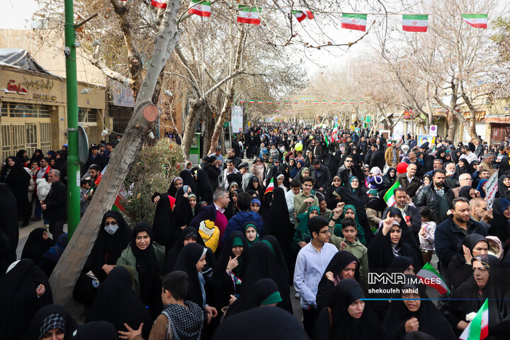 راهپیمایی یوم‌الله ۲۲ بهمن در اصفهان