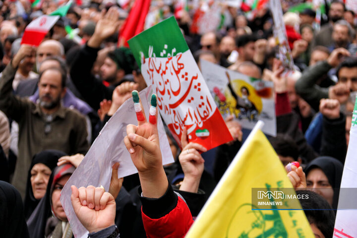 راهپیمایی یوم الله 22 بهمن در کرمانشاه