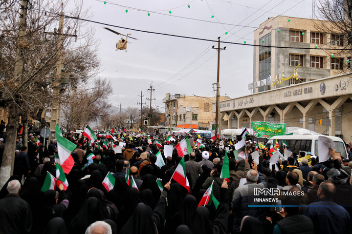 راهپیمایی یوم الله 22 بهمن در کرمانشاه