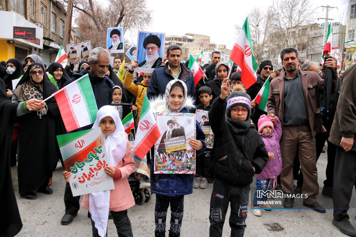 راهپیمایی یوم الله 22 بهمن در کرمانشاه