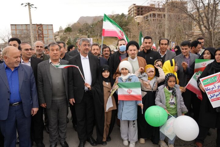 حماسه حضور؛ خرم‌آباد در ۲۲ بهمن یکپارچه به میدان آمد