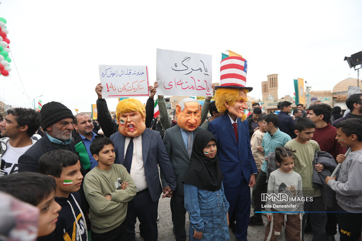 راهپیمایی یوم الله 22 بهمن در یزد