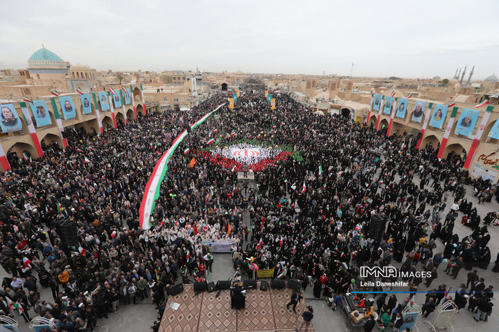 راهپیمایی یوم الله 22 بهمن در یزد