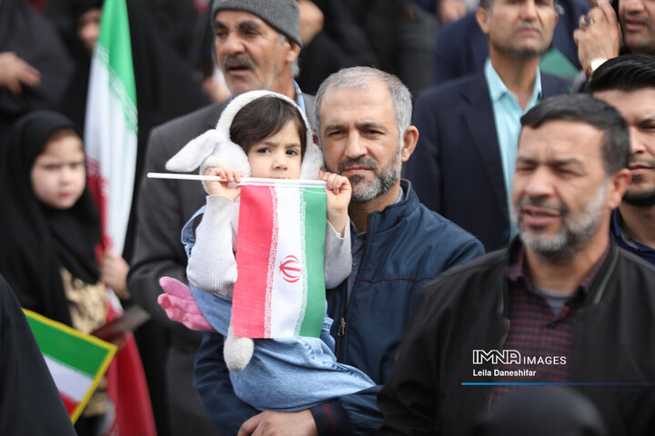 راهپیمایی یوم الله 22 بهمن در یزد