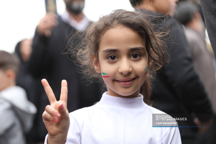 راهپیمایی یوم الله 22 بهمن در یزد