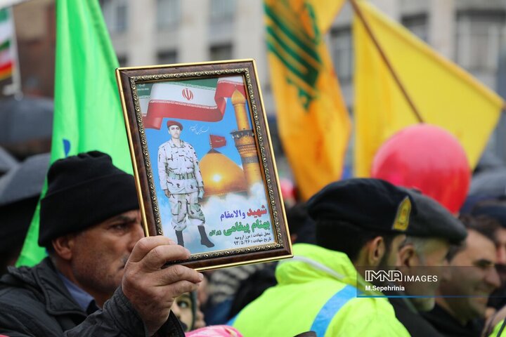 راهپیمایی یوم الله 22 بهمن در تبریز