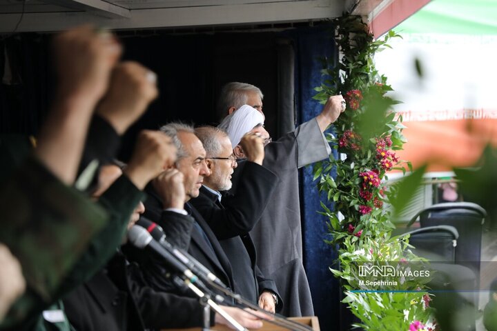راهپیمایی یوم الله 22 بهمن در تبریز