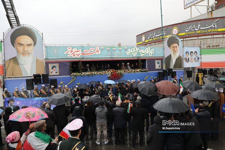 راهپیمایی یوم الله 22 بهمن در تبریز