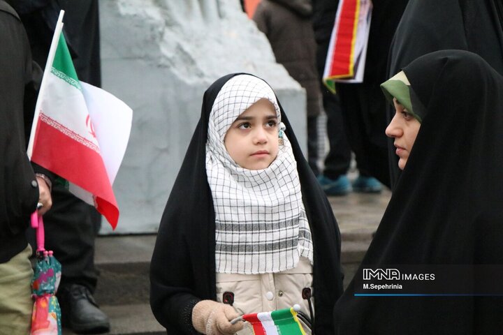 راهپیمایی یوم الله 22 بهمن در تبریز