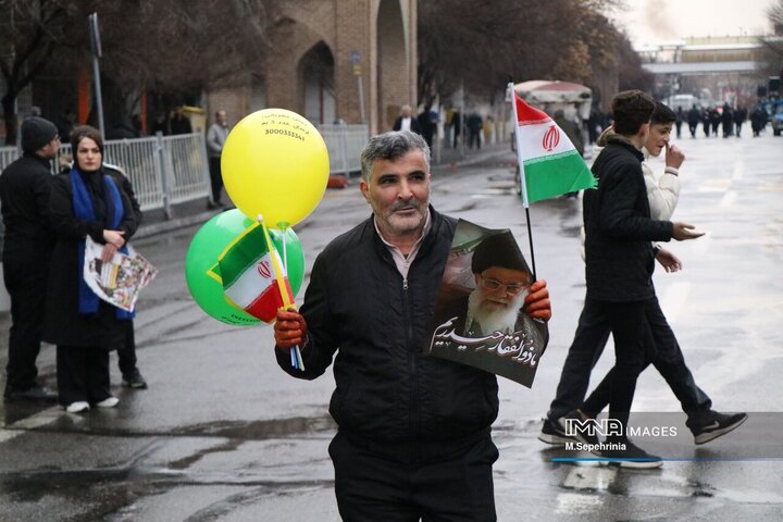 راهپیمایی یوم الله 22 بهمن در تبریز