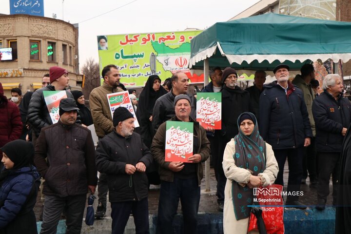 راهپیمایی یوم الله 22 بهمن در تبریز