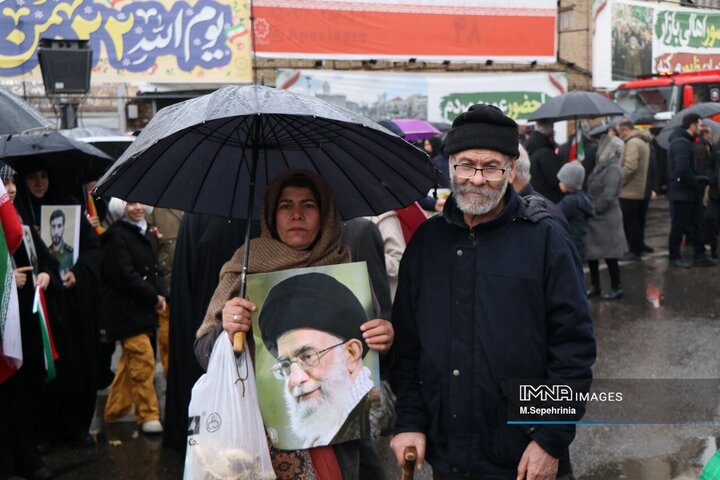 راهپیمایی یوم الله 22 بهمن در تبریز