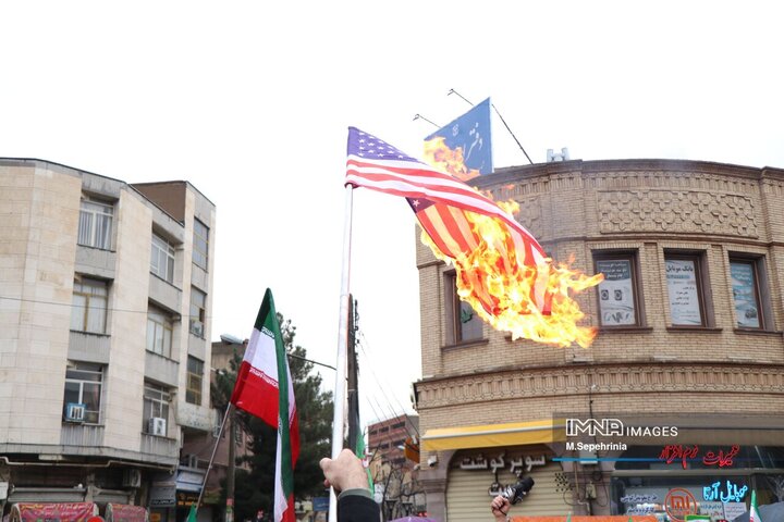 راهپیمایی یوم الله 22 بهمن در تبریز