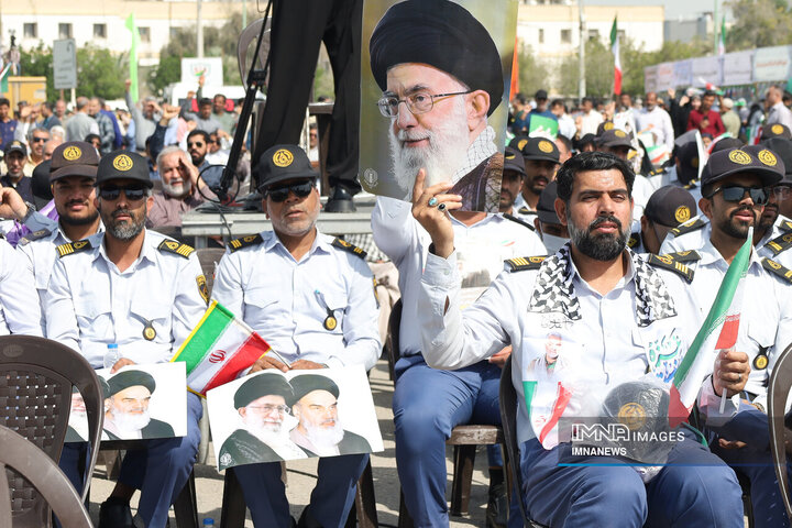 راهپیمایی یوم الله 22 بهمن در بندر عباس