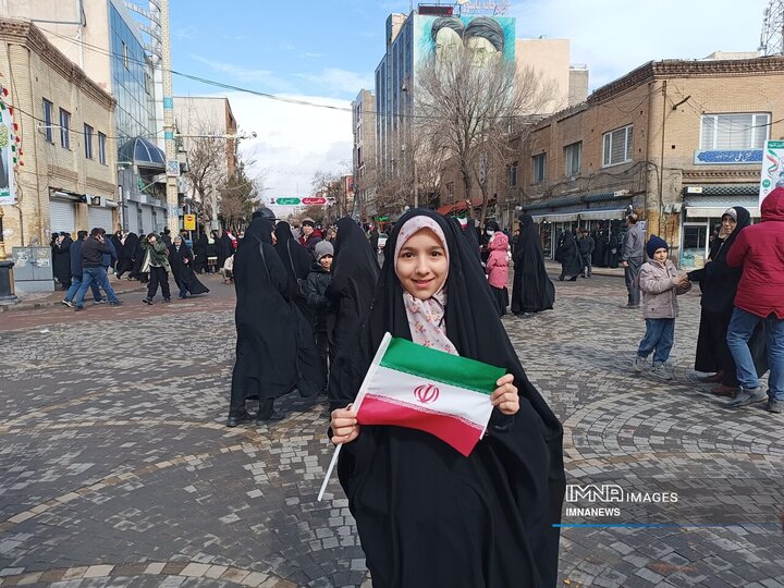 راهپیمایی یوم الله 22 بهمن در زنجان