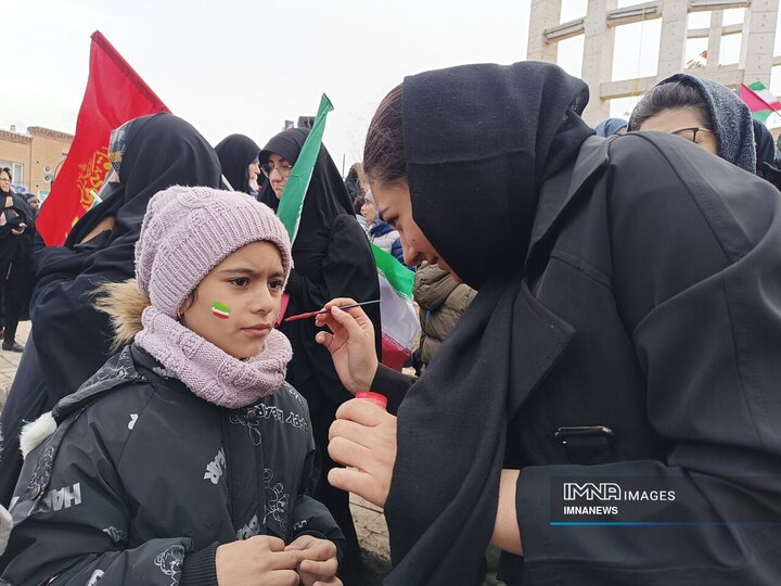 راهپیمایی یوم الله 22 بهمن در زنجان