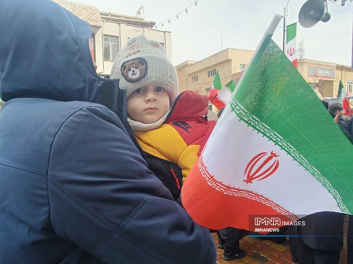 راهپیمایی یوم الله 22 بهمن در زنجان