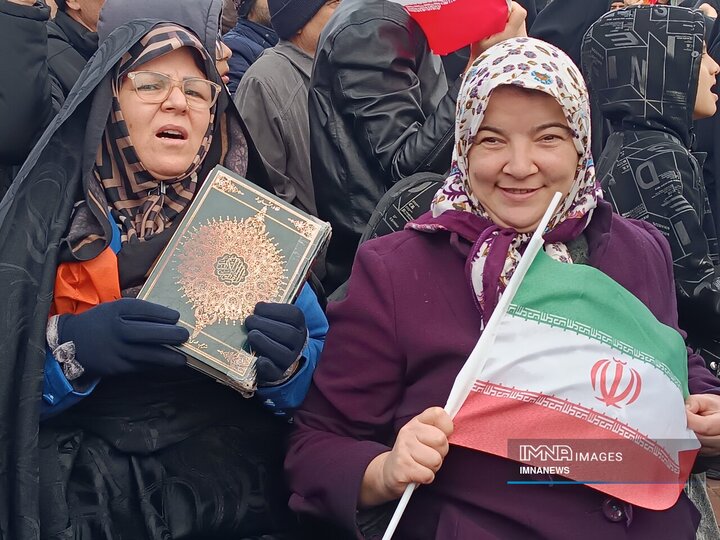 راهپیمایی یوم الله 22 بهمن در زنجان