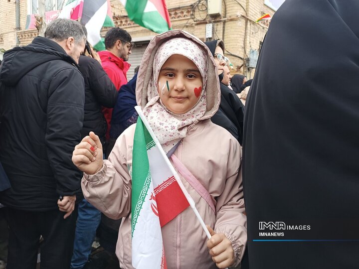 راهپیمایی یوم الله 22 بهمن در زنجان