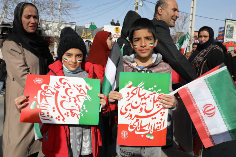 خروش پایتخت طبیعت در حمایت از ایران جان به روایت تصویر