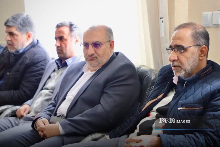 بررسی آخرین وضعیت طرح جامع گلستان شهدای اصفهان در کمیته عالی