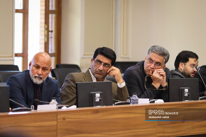 جلسه «میز هوش مصنوعی» استان اصفهان