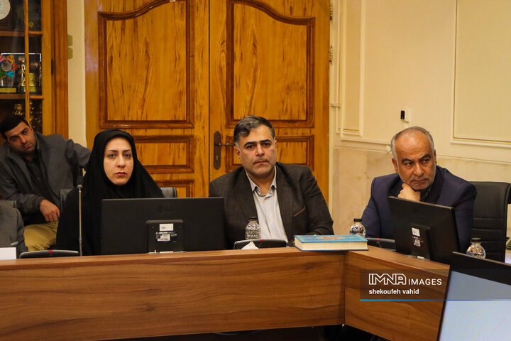 جلسه «میز هوش مصنوعی» استان اصفهان