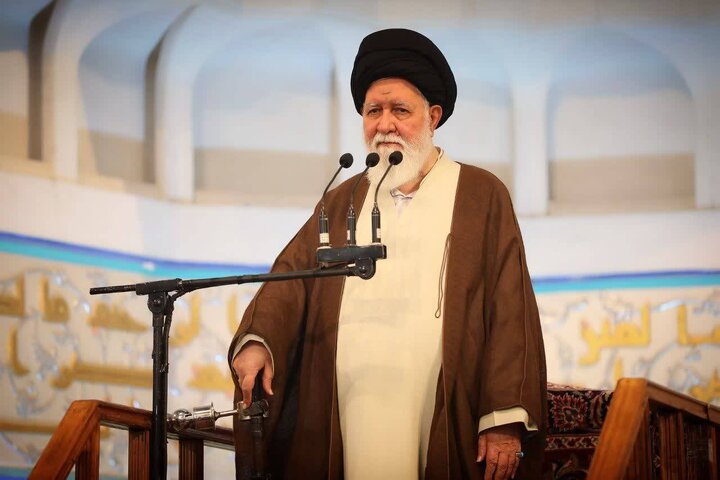 بیش از دو میلیون نفر در راهپیمایی ۲۲ بهمن مشهد شرکت کردند