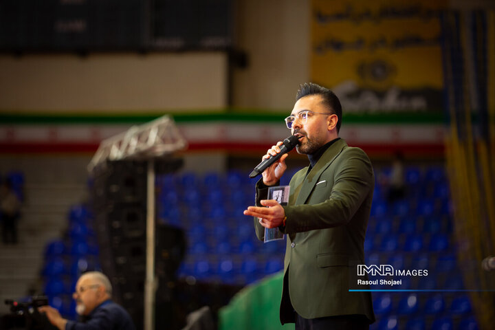 جشن دهه فجر خانواده اتوبوسرانی شهرداری اصفهان