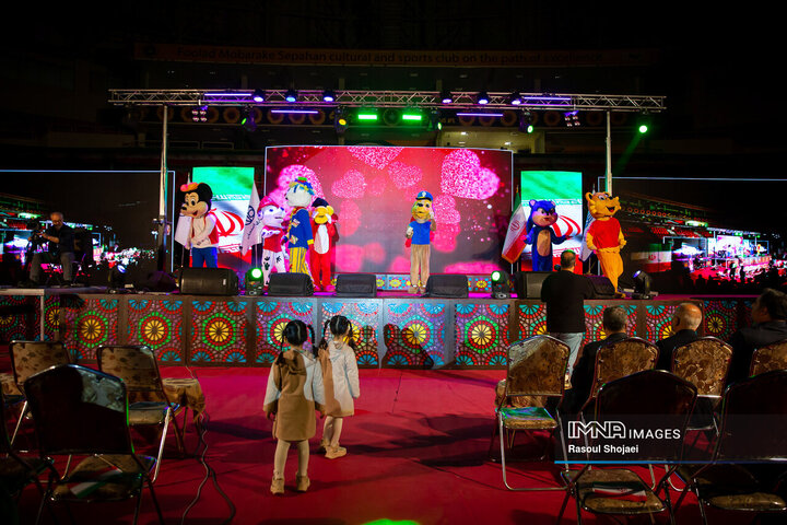 جشن دهه فجر خانواده اتوبوسرانی شهرداری اصفهان